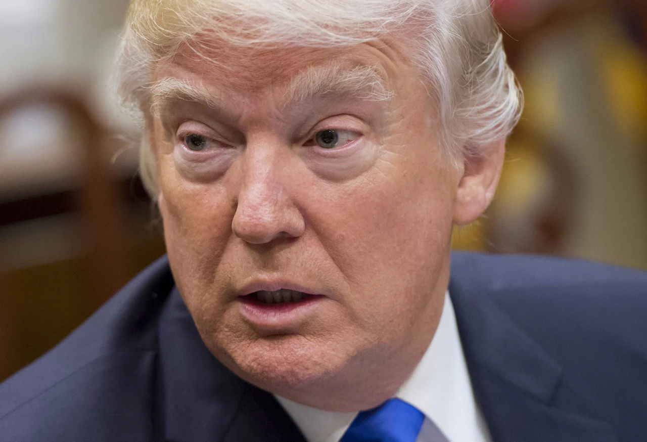 Trump’s @POTUS Twitter account left vulnerable for nearly a week | The ...