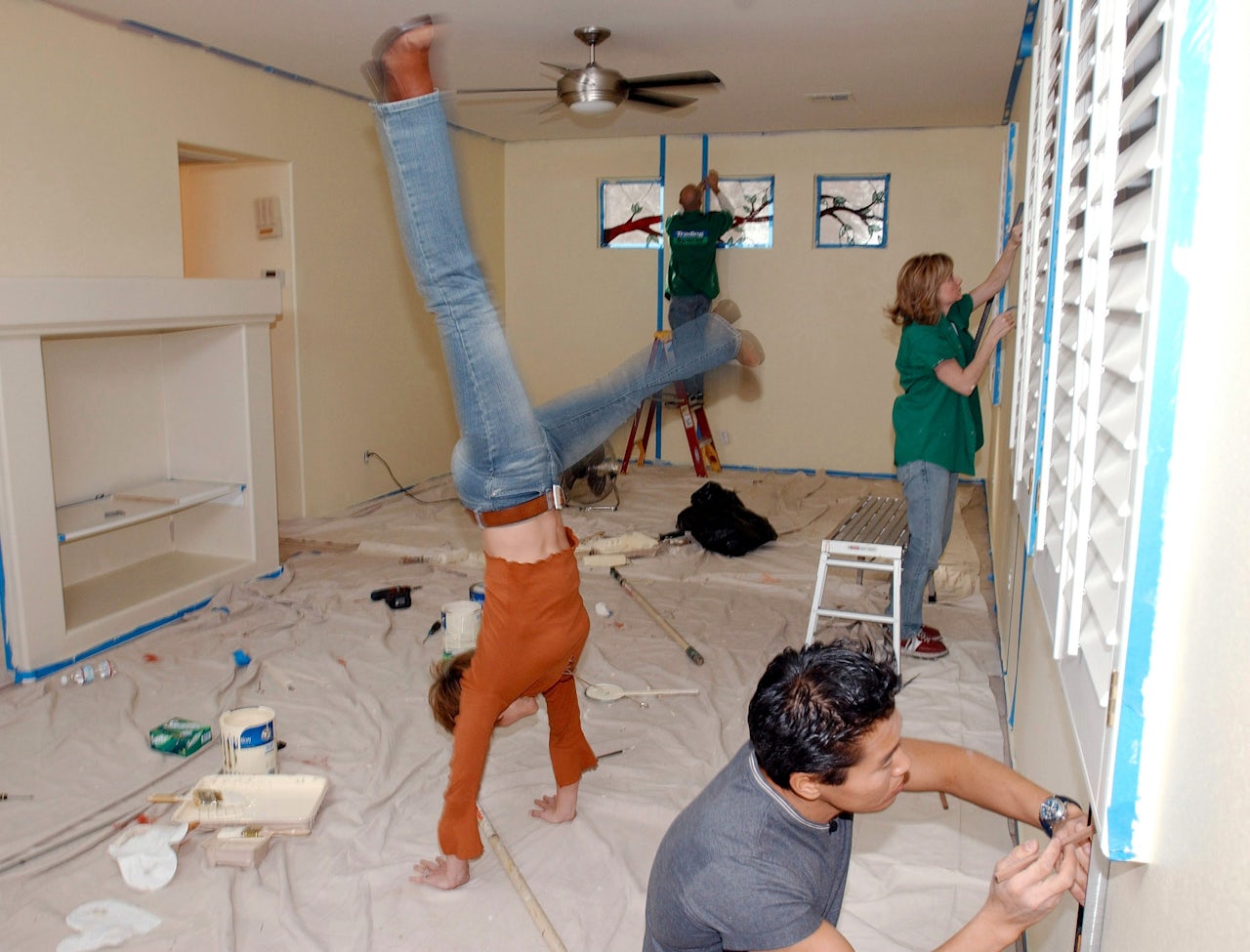 ‘Trading Spaces’ host Paige Davis on location in Las Vegas in 2003.