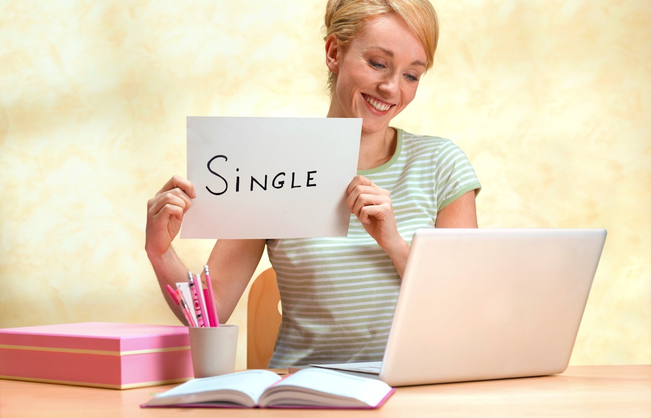 Absurdist Dating Memes Are The Best Thing Online The Outline