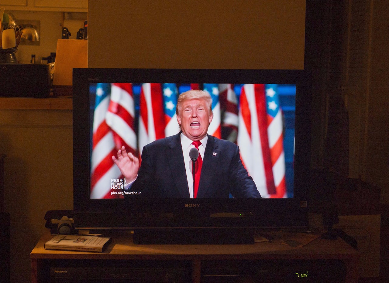 Трамп в телевизоре. Trump on TV 2002.
