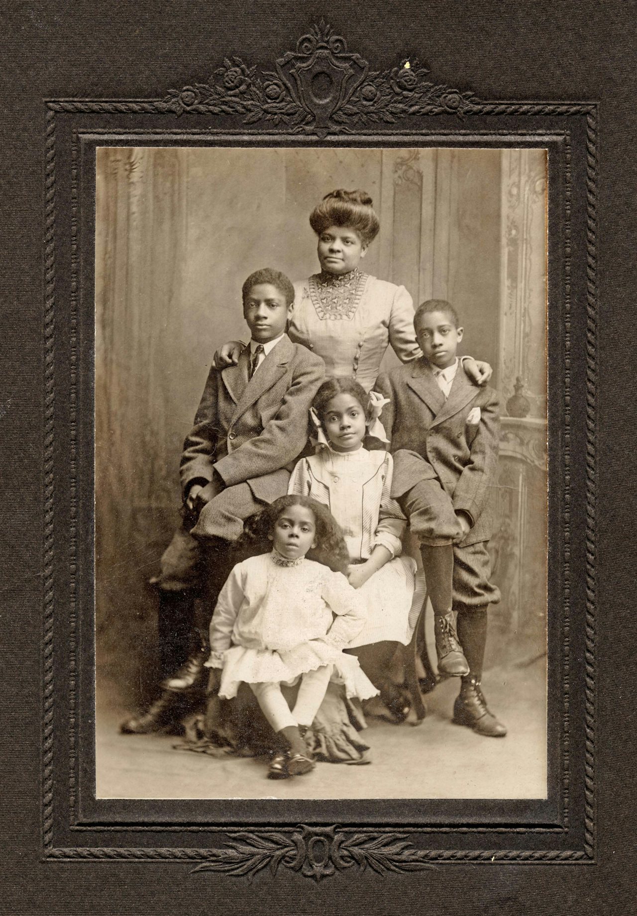 Ida B. Wells with her children in 1909.