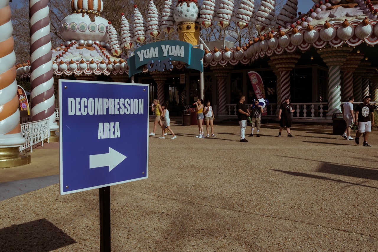 The swirling ice cream towers mark the entrance to the Yum Yum Cafe, which is one of the 14 food options at Six Flags Great Adventure. Decompression Tents are located adjacent to the restaurant.