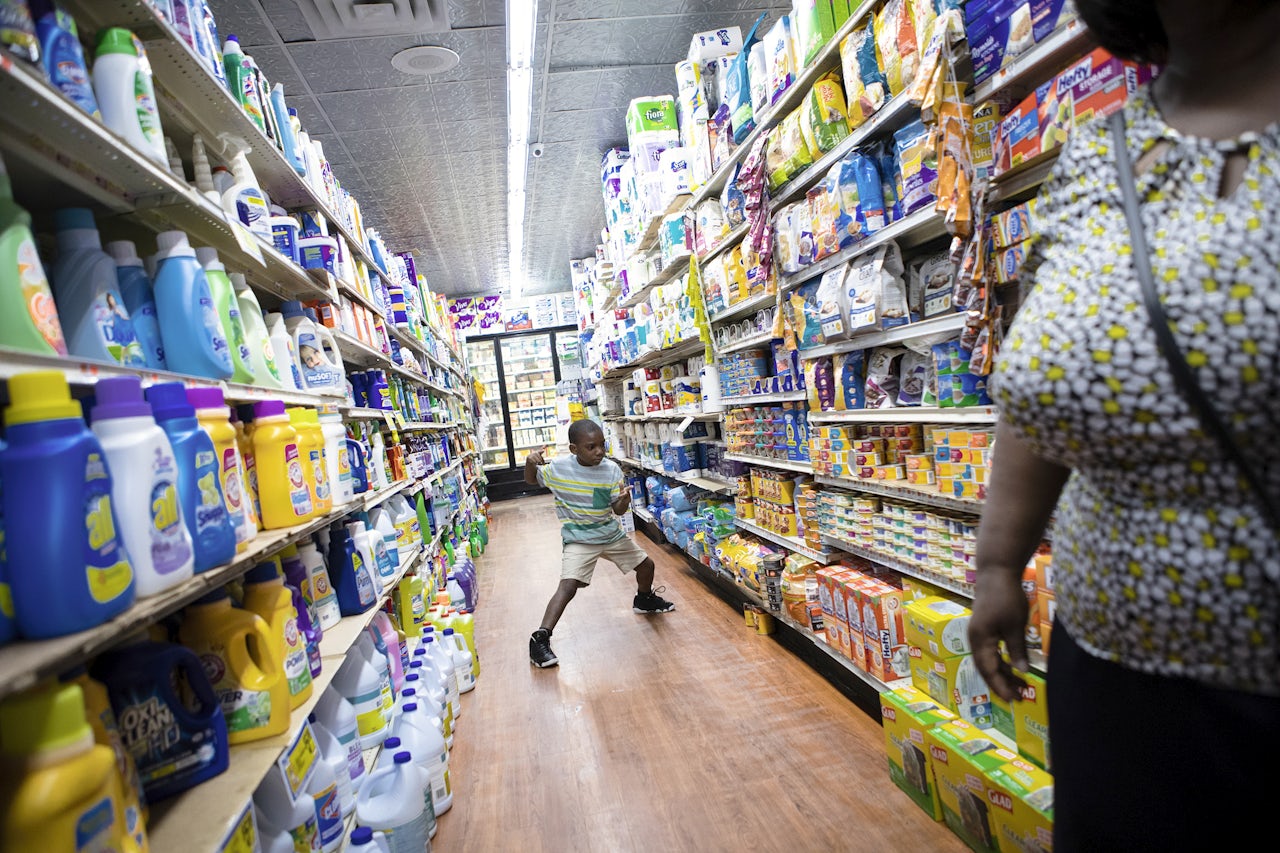 A Monday morning dance party in aisle three.