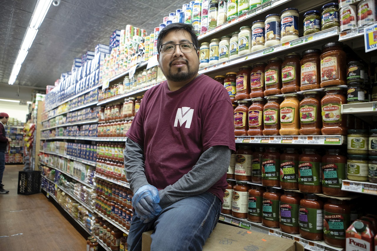 Javier stocks new pasta sauces for the beginning of the week.