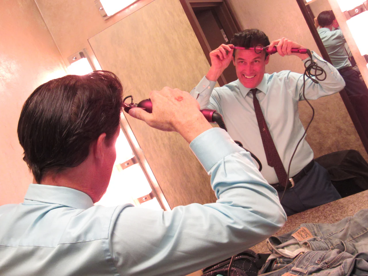 Mueller getting ready before the show.