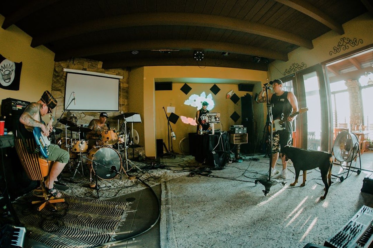 Sublime with Rome rehearsing.