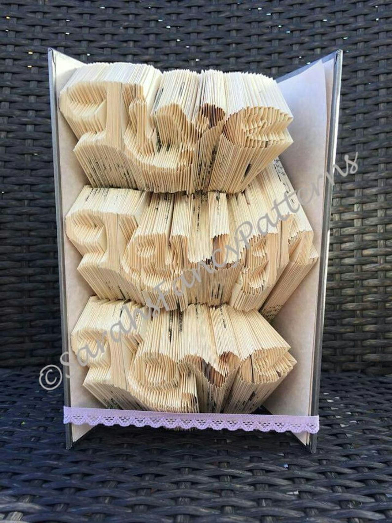 A “book-folding pattern.”